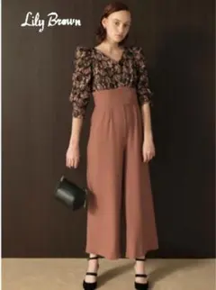 Lily Brown フラワー刺繍ロンパース オールインワン ドレス パーティー