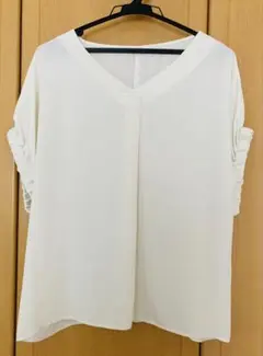 エージーバイアクアガール ♡ 半袖ブラウス オフホワイトのサムネイル