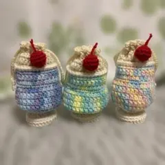 小さなクリームソーダ巾着