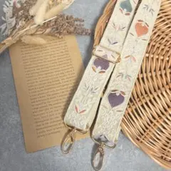 231.インド刺繍ショルダーストラップ　スマホショルダー