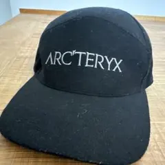 ARC'TERYX キャップ ブラックのサムネイル