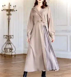 ロングワンピース　ベルト付き　プリーツ　ベージュ　おしゃれ　大人可愛い