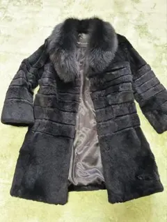 シェアードラビット　フォックス襟　7部袖ファーコート　黒　Mサイズ　未使用に近い