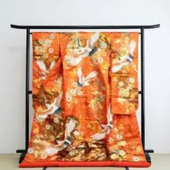 色打掛 唐織物オレンジ 鳳凰 菊 刺繍 - メルカリ