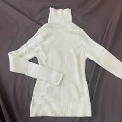アイボリー リブ編み タートルネックセーター　スナ系