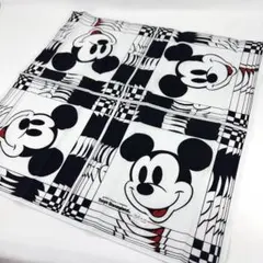 東京ディズニーランド◇ハンカチ◇約38㎝×38㎝◇ミッキー◇レア柄？◇バンダナ