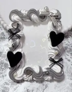 ホイップデコ硬質トレカケースB8グレー白ミックス ハート リボン TC-214