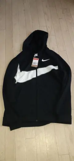 新品　NIKE　上下セットアップ　Ｌサイズ　黒白　ビッグスウッシュ