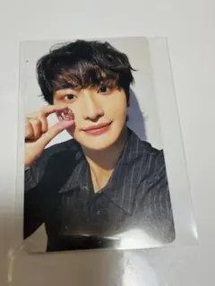 ATEEZ アチズ FCくじ B賞 サイン入り チェキ ソンファ ATEEZ エイティーズ FCくじ E賞 ソンファ B トレカセット - メルカリ