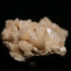 ヒュンダライト　輝沸石 Heulandite 　インド　原石