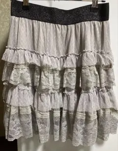 チュールレースのティアードスカート