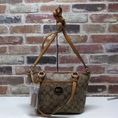 COACH コーチ ショルダーバッグのサムネイル