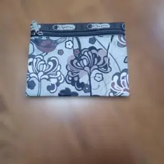 LeSportsac 花柄ポーチ 小型