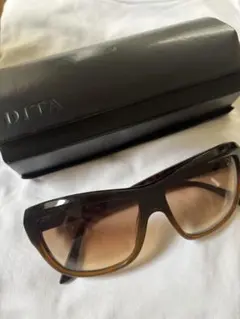 DITA NIGHT MOVIE サングラス ブラウンのサムネイル