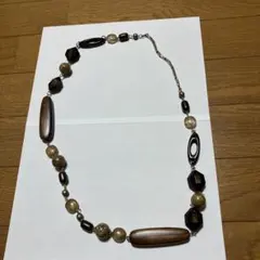 レリアン　ロングネックレス　ブラウン系のサムネイル