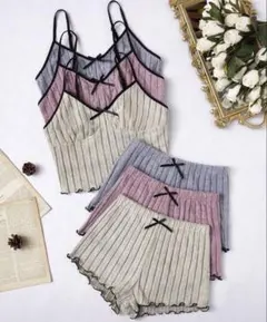 SHEIN ルームウェア 3点セット キャミソール ショートパンツのサムネイル