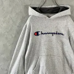 champion パーカー　プルオーバー　刺繍ロゴ　シンプル　グレー　IW26