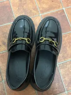 ブラック ローファー 革靴