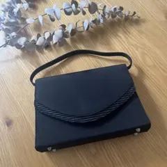 Item thumbnail for item e282a553-10bd-48b3-80d2-444879bd010f