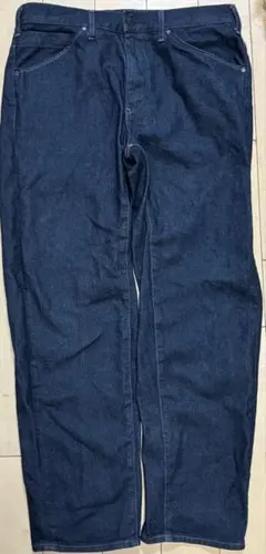 UNIQLO ハイライズ テーパード ジーンズ