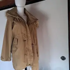 ベージュ ファー付き モッズコート