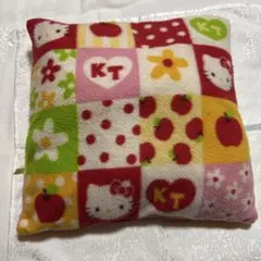 キティ クッション