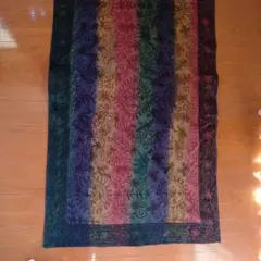 多色刺繍入り生地 約145cm×86cm
