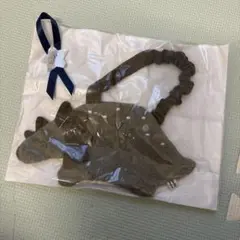 恐竜型スタイ カーキ