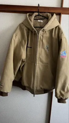 ペルーシュ、フード付きジャケット L ベージュ