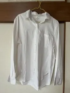 H&M ホワイト 長袖シャツのサムネイル