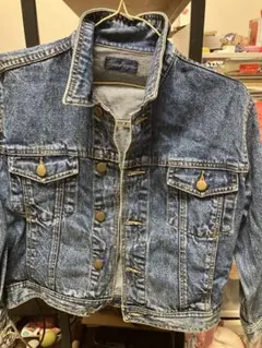 デニムジャケット ボタン付き