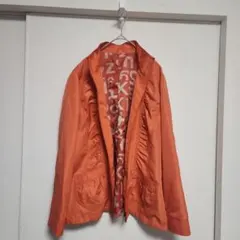 オレンジ色 ジッパー付き ジャンパー 　ThreeFlora