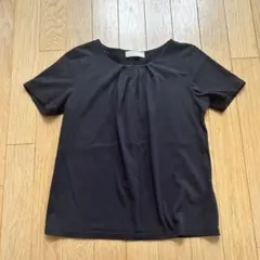 【期間限定お値下げ✳︎美品】anySIS フロントタック 半袖トップス　ネイビー