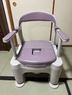 パナソニック　バケツ未使用美品　ポータブルトイレ座楽ラフィーネ　付属品消臭剤付きのサムネイル