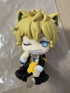 ツイステ　肩ズン　ラギー