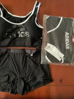 新品　アディダス　スポーツブラ➕ショーツ2点セット　M