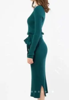 《新品未使用》CECIL McBEE ニット ワンピース ロング M グリーン