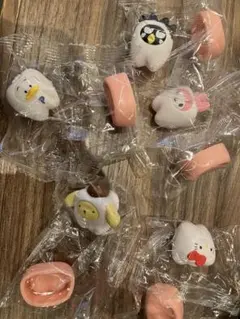 サンリオキャラクターズ みんなでなっちゃお！ 歯 キティ ガチャ セミコンプ