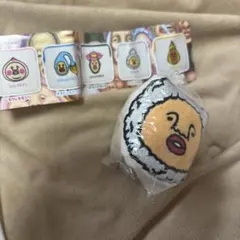 こびとづかん カクレケダマ スクエアポーチ