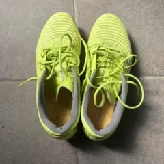UNDER ARMOUR サッカースパイク イエローのサムネイル
