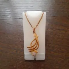 Item thumbnail for item 80866efc-50c4-4995-92a5-6f9e9e1c7a39