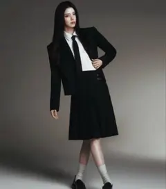 ムシンサスタンダードウーマン Buckle skirt