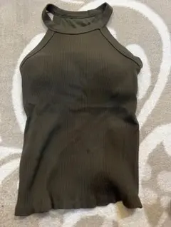 オリーブグリーン リブ編み ハイネック タンクトップ