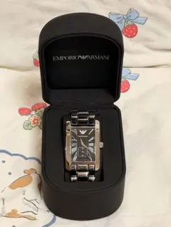 EMPORIO ARMANI スクエアウォッチ 本体 余りコマ付きのサムネイル