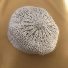 栗原　milsa 白いニット帽