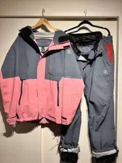 unfudge 24-25 peep JKT & draggin PNT