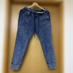 Item thumbnail for item fe61378d-fab7-480c-9380-66d35fc7024a