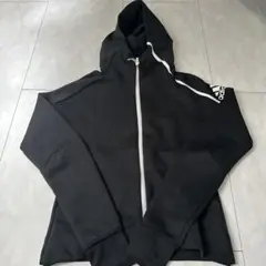 adidas フーディーパーカーのサムネイル