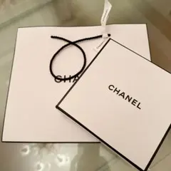 CHANEL 新品未開封 サブリマージュ ラ ブリュームのサムネイル