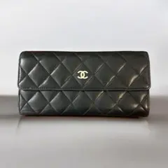 CHANEL ブラック マトラッセ長財布
